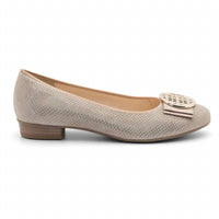 Ara - Women's Ornament Ballet Flat
