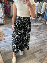 Blu Pepper - Floral Smocked Midi Skirt
