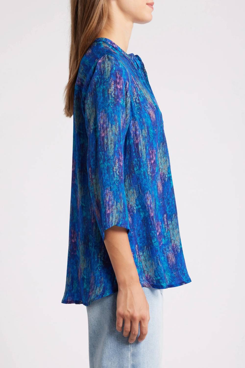 Apny - V-neck With Tassel Blouse