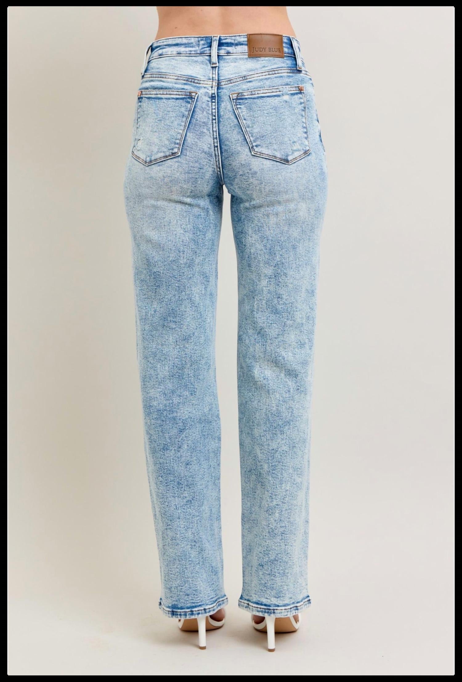 Judy Blue - Women's 90's Straight Denim Plus