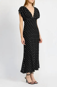 En Saison - Darlene V-neck Polka Dot Dress