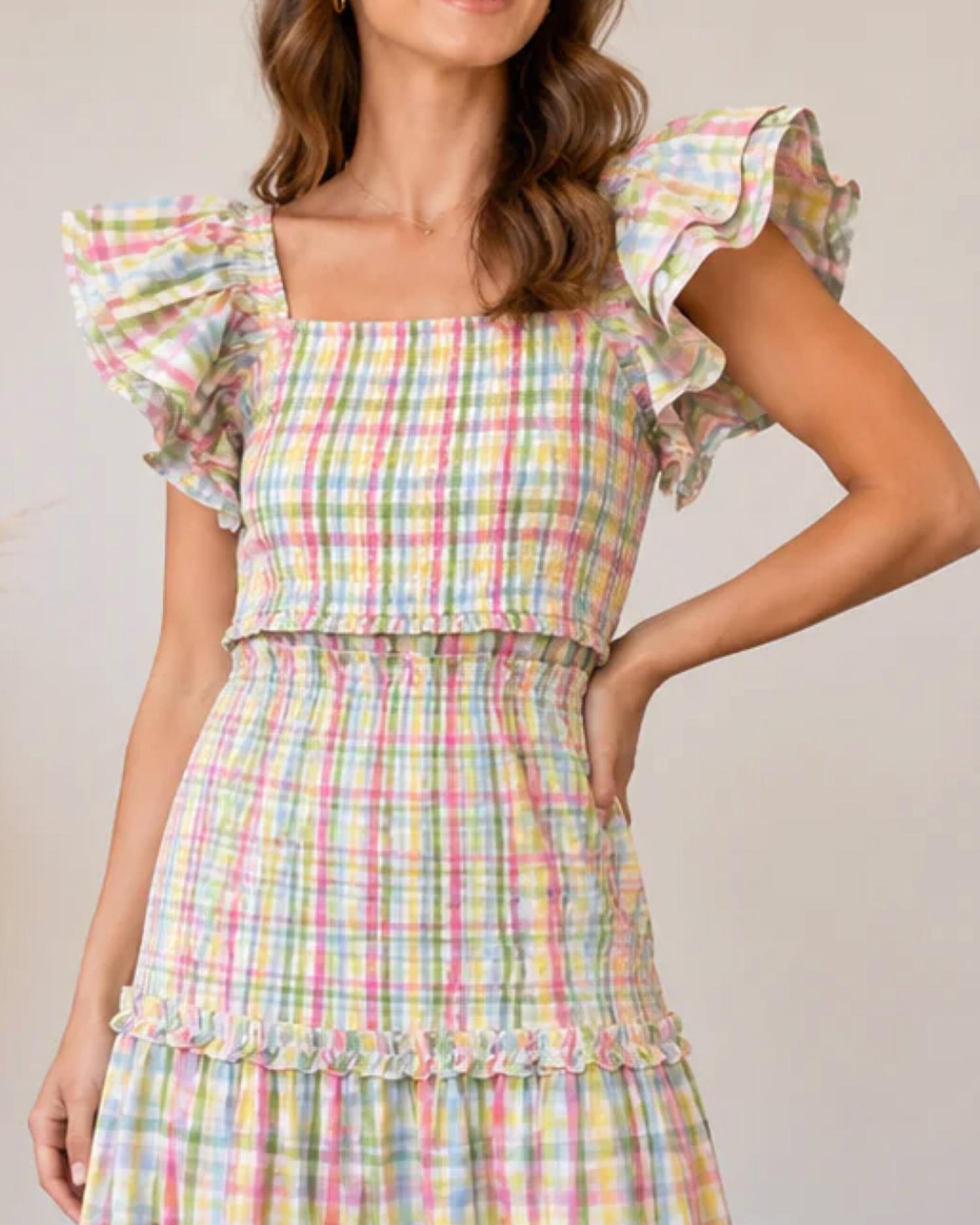 Anniewear - Gingham Check Flutter Sleeve Tiered Midi Dress