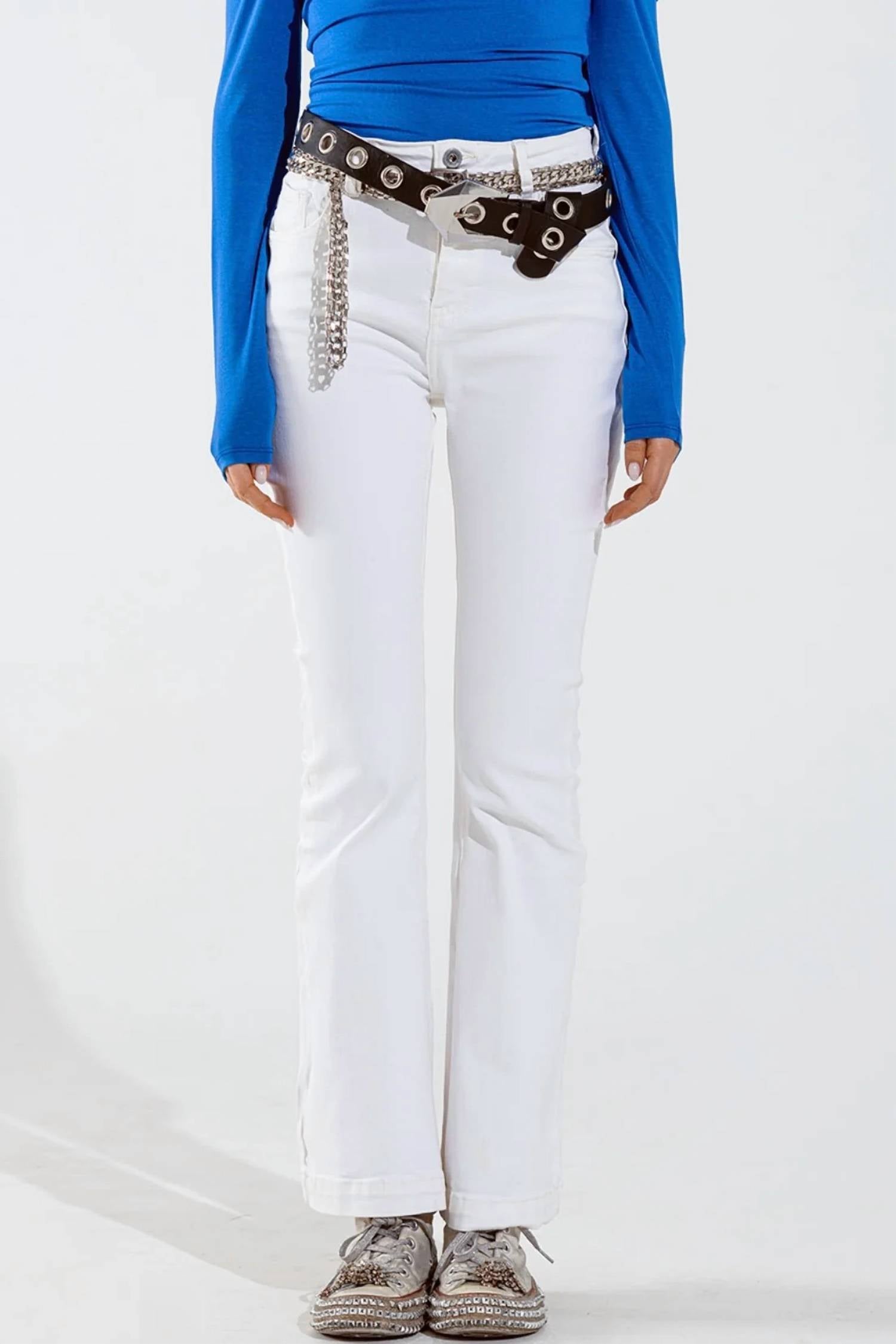 Q2 - Skinny Flare Jeans With Double Button Detail