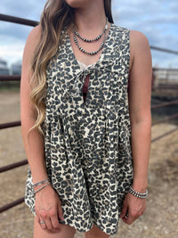 Veveret - Leopard Denim Romper