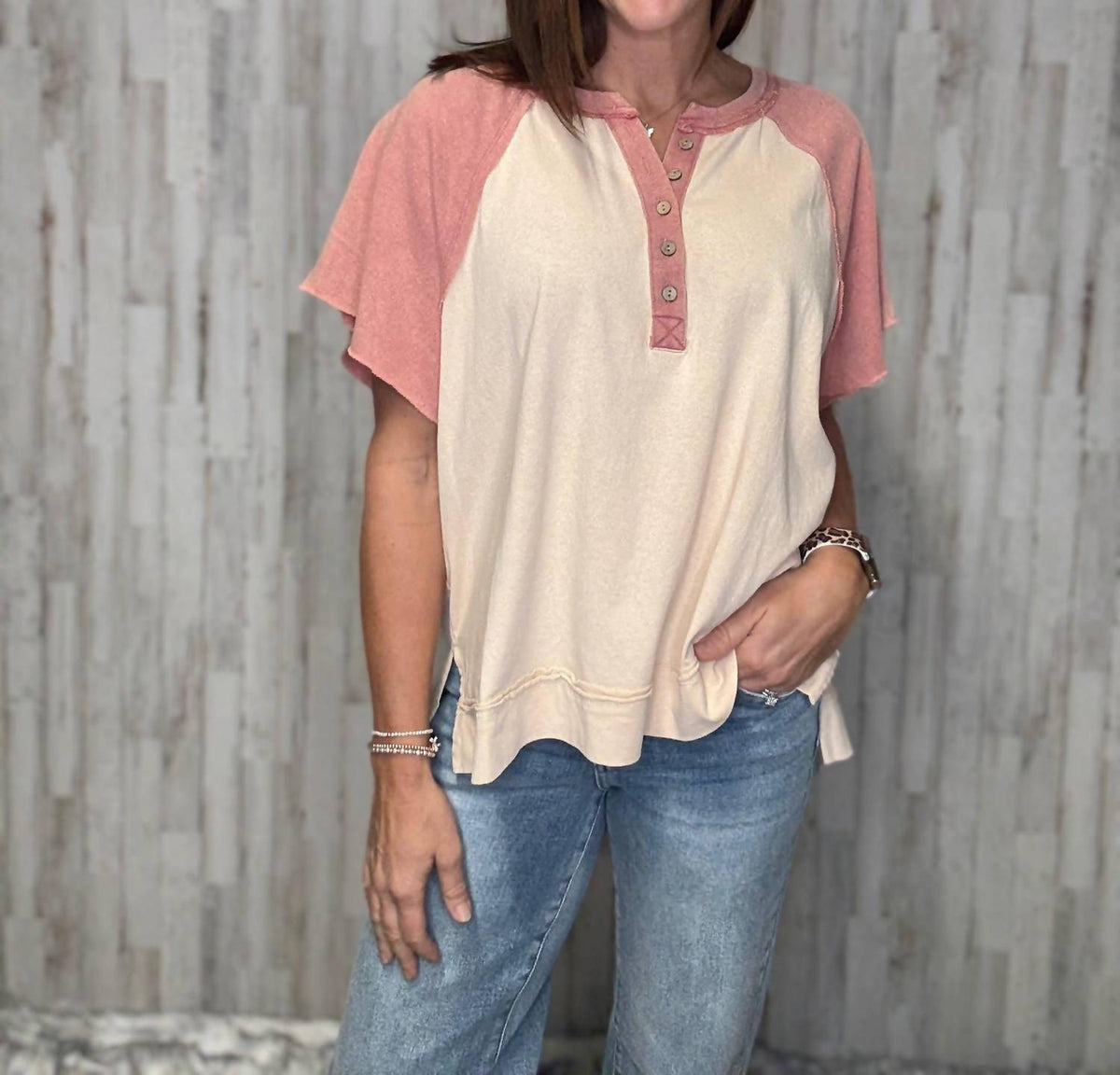 Easel - Brynn Color Block Top