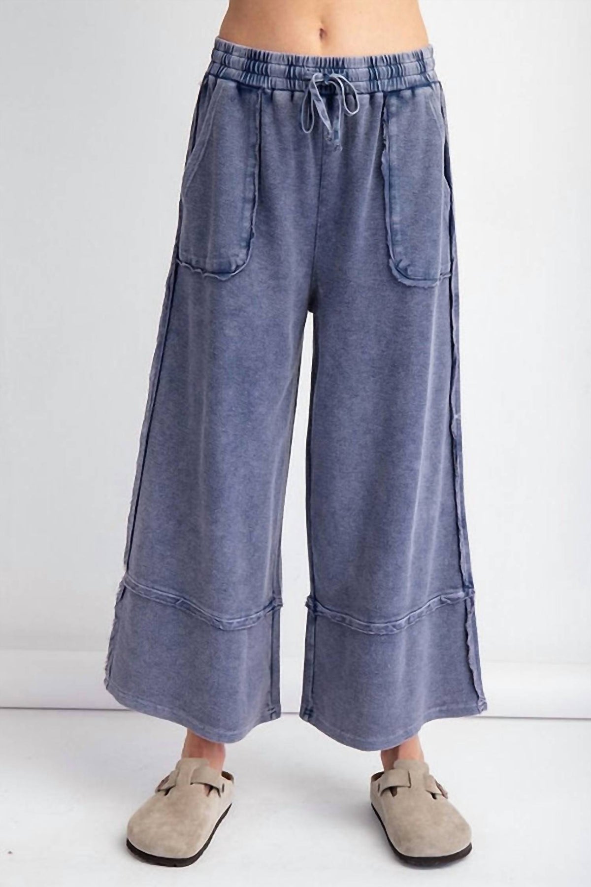 Easel - Lorraine Wide Leg Pants