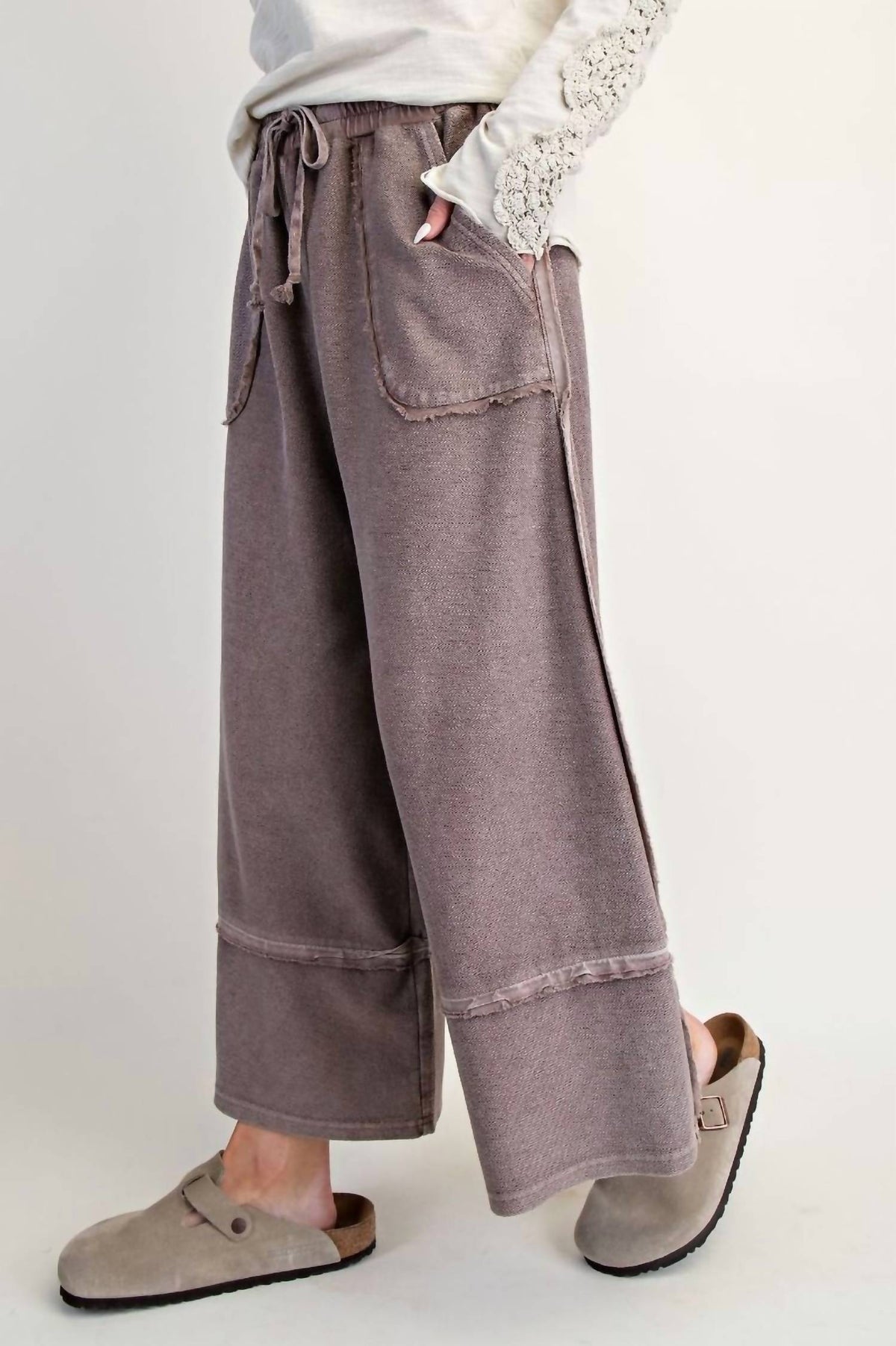 Easel - Lorraine Wide Leg Pants