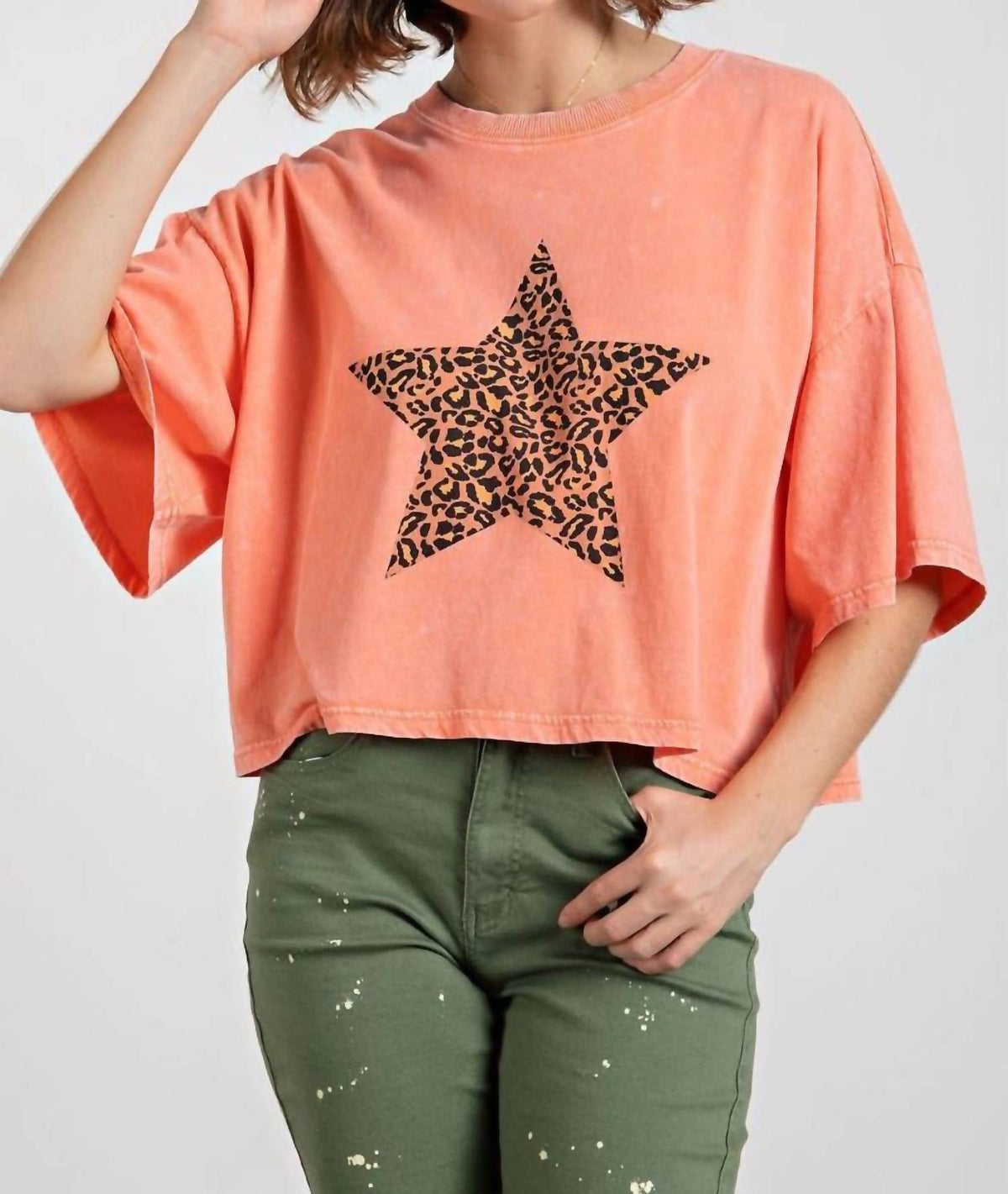 Easel - Oversize Crop Star Top