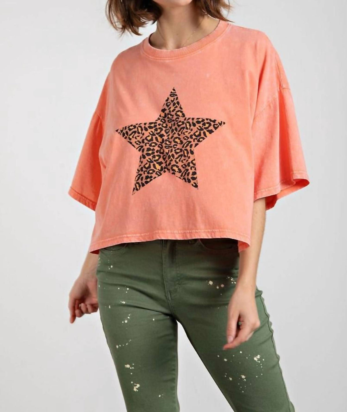 Easel - Oversize Crop Star Top