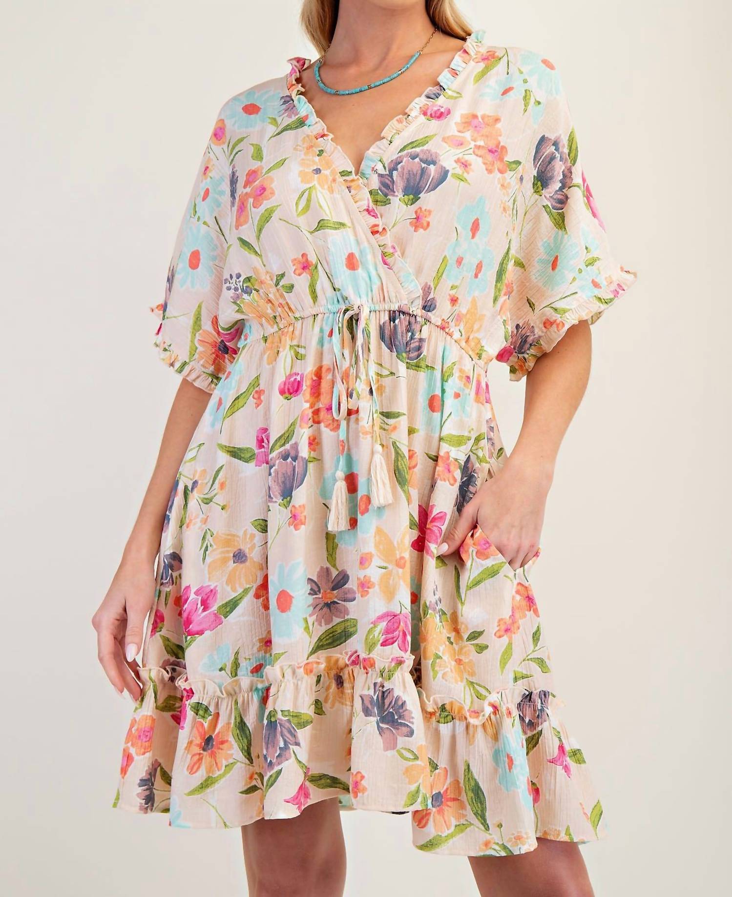 Easel - Printed Blossom Dress - beige - clothing - collection:vacationdresses(Auto)