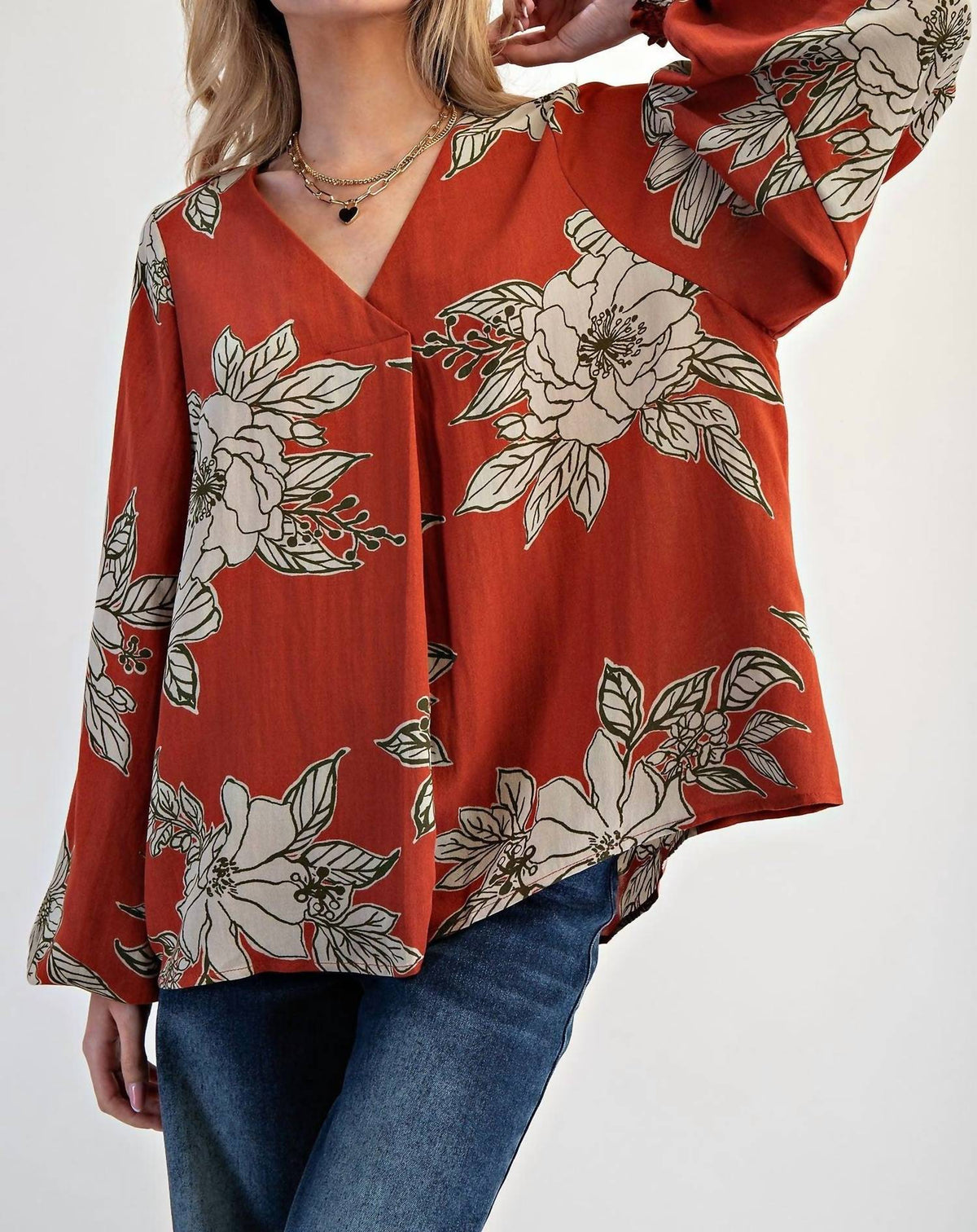 Easel - Printed V Neck Loose Fit Top