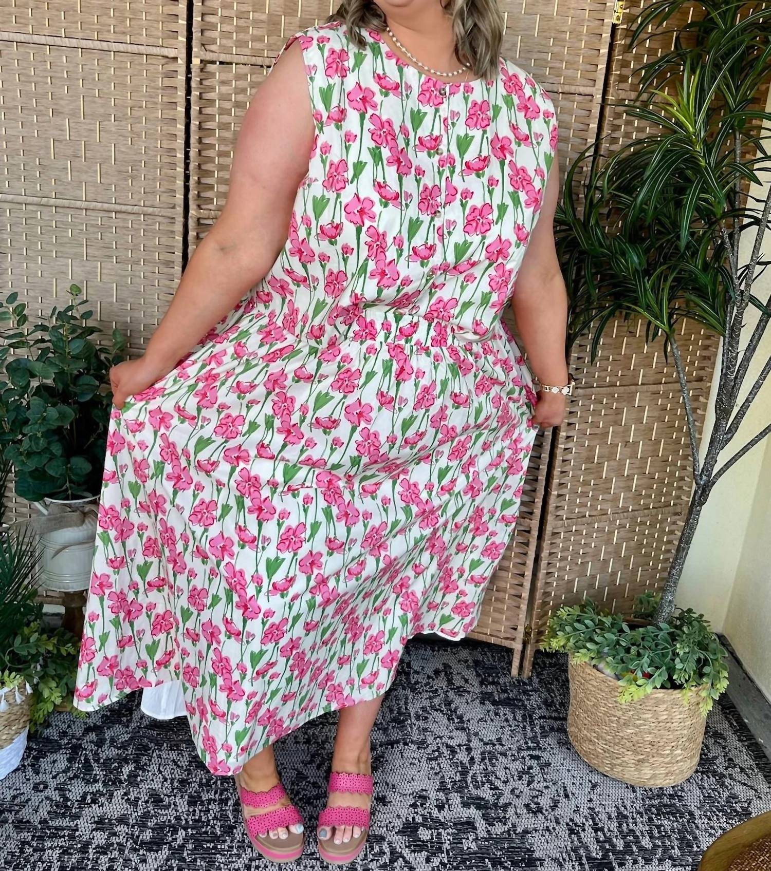 Polagram - Blooming Beauty Floral Top And Midi Skirt Set