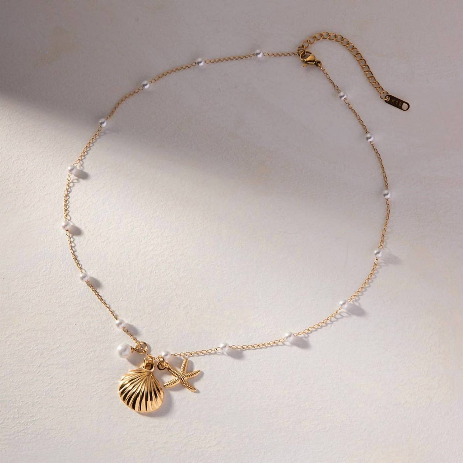 Accity - Women's Shell Charm Necklace