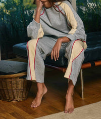 Bucketlist - Piping Details Color-block Knit Pullover Top