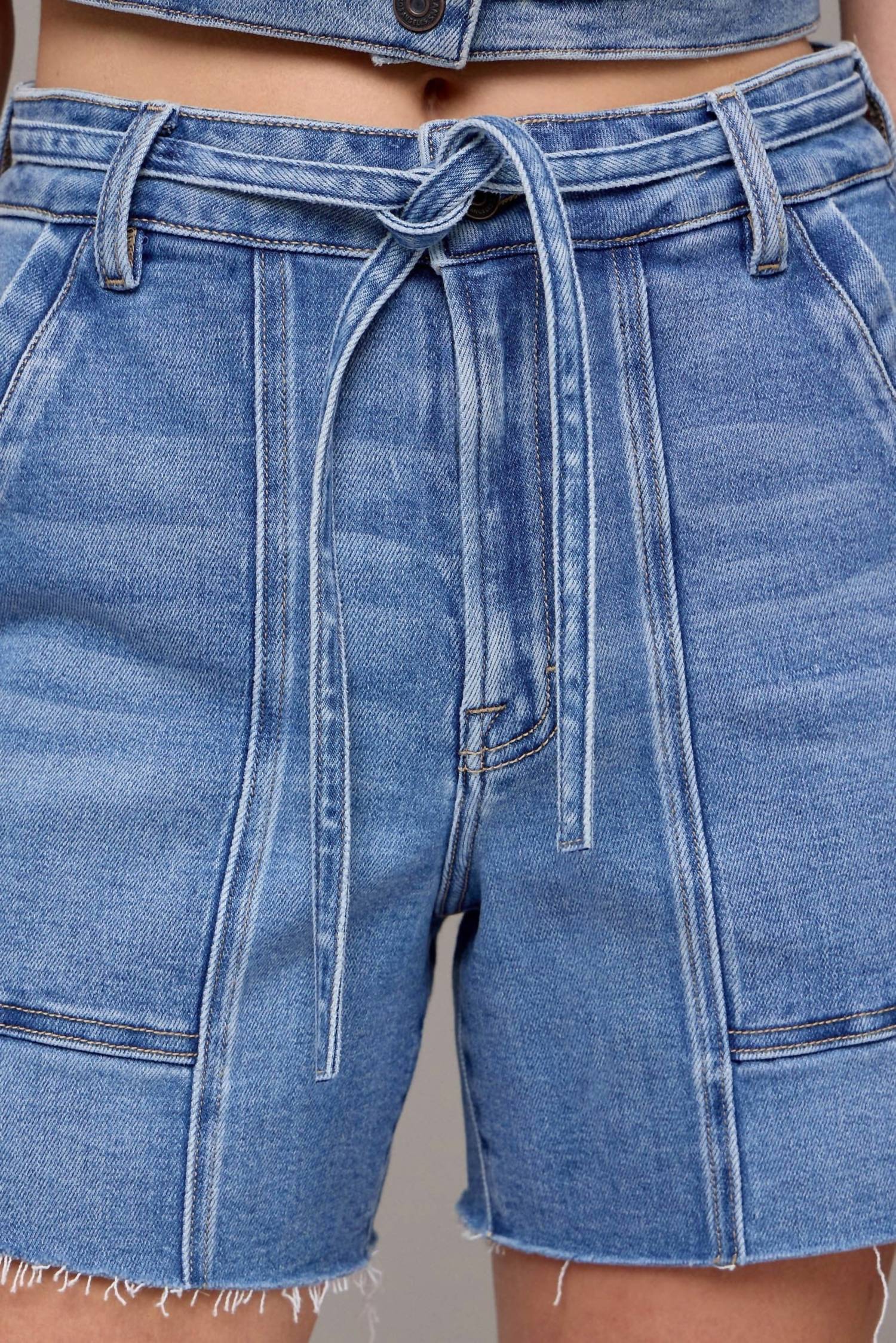 Hidden - Women's Ava High Rise Shorts