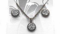 Gleeful Peacock - Women's Druzy Bezel Pendant Necklace & Stud Earring Set