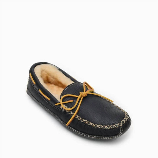 Minnetonka - Men's Sheepskin Moose Flat Slipper