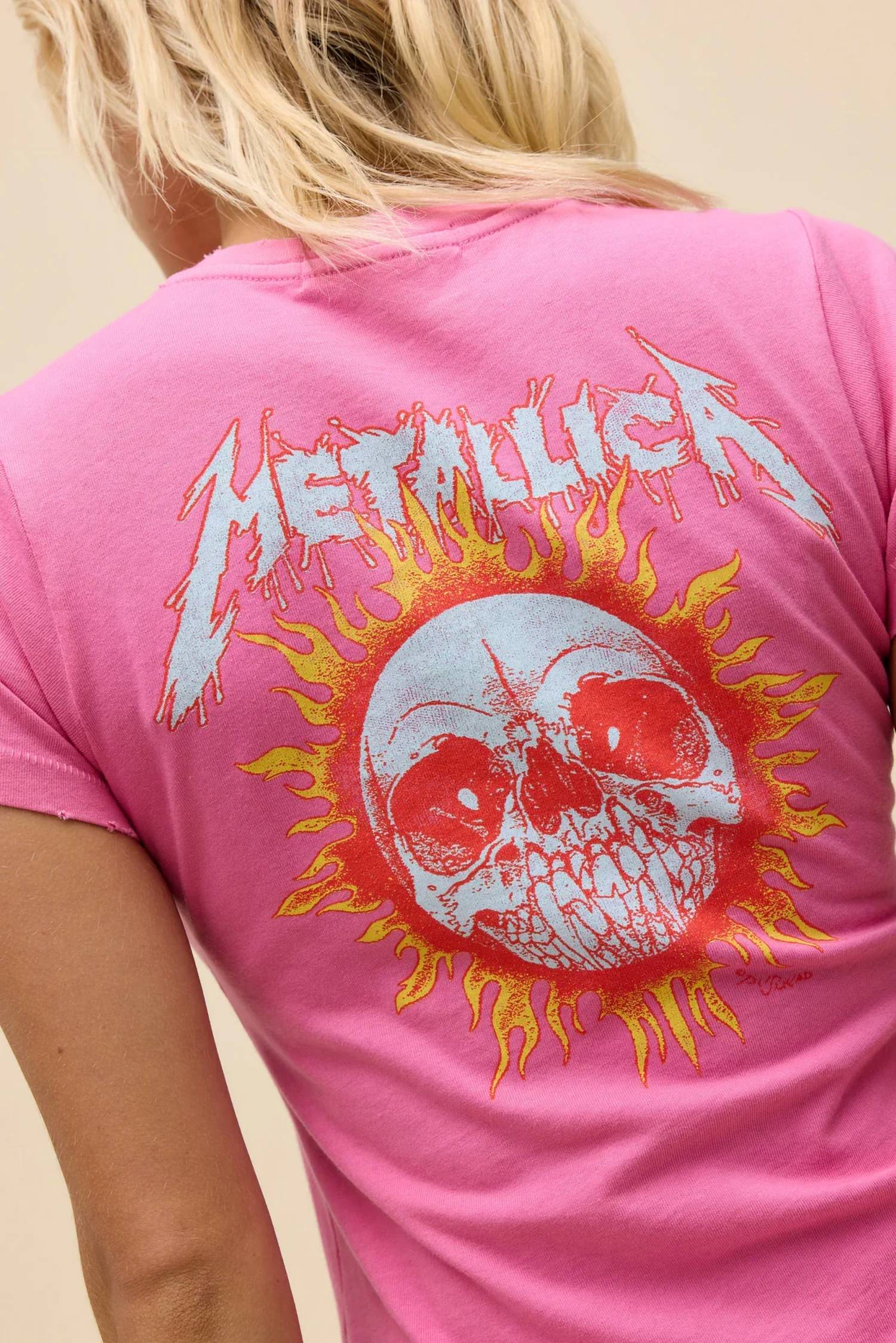 Daydreamer - Metallica Flaming Sun Short Sleeve Tee