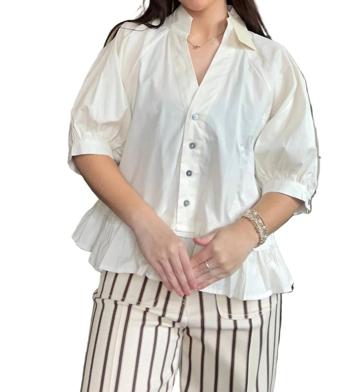 Entro - Boutique Style Ruffle Hem Blouse
