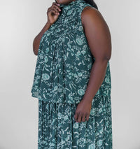 Just Bellina - Floral Burst Top - Plus