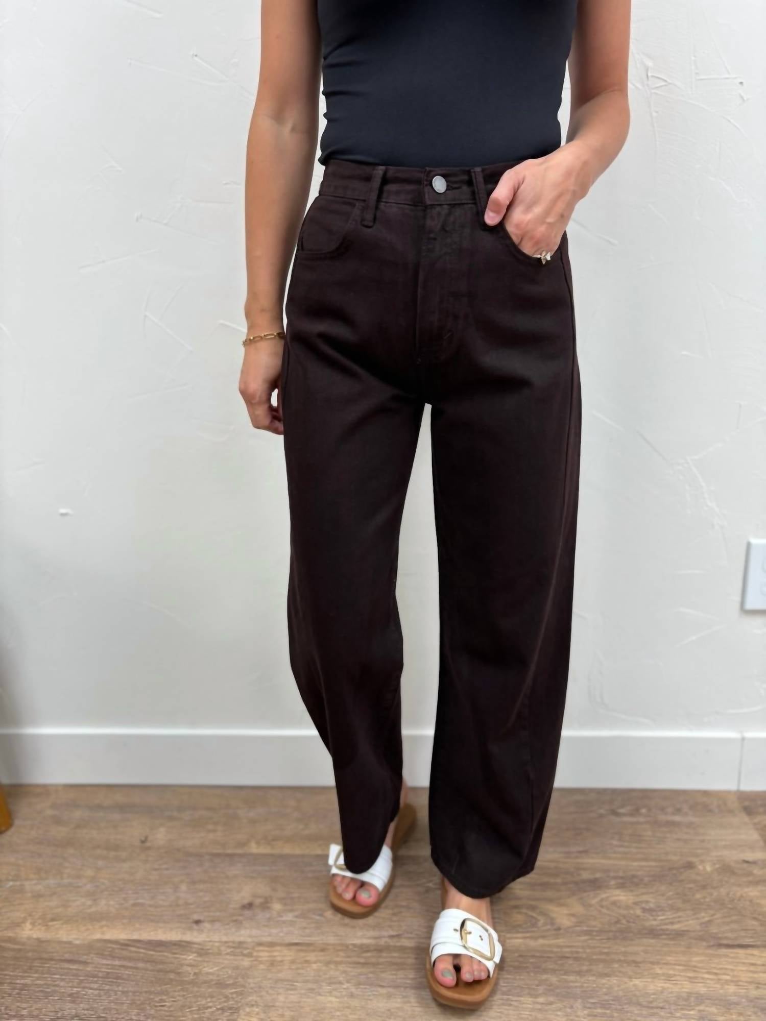 JUST BLACK DENIM Barrel Twist Jean in dark roast 2 - women's jeans