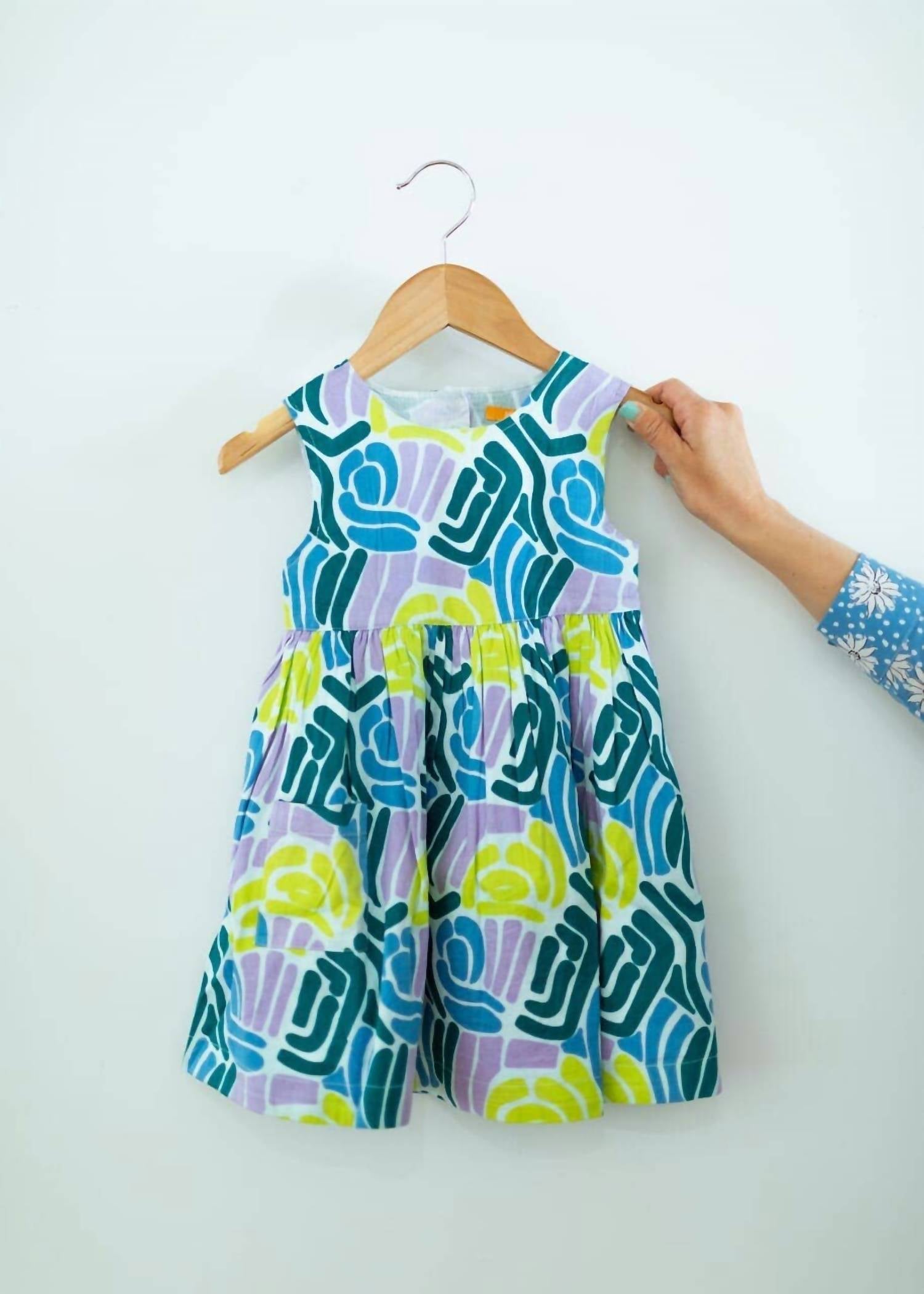 Briton Court - Girls Wavy Line Dress