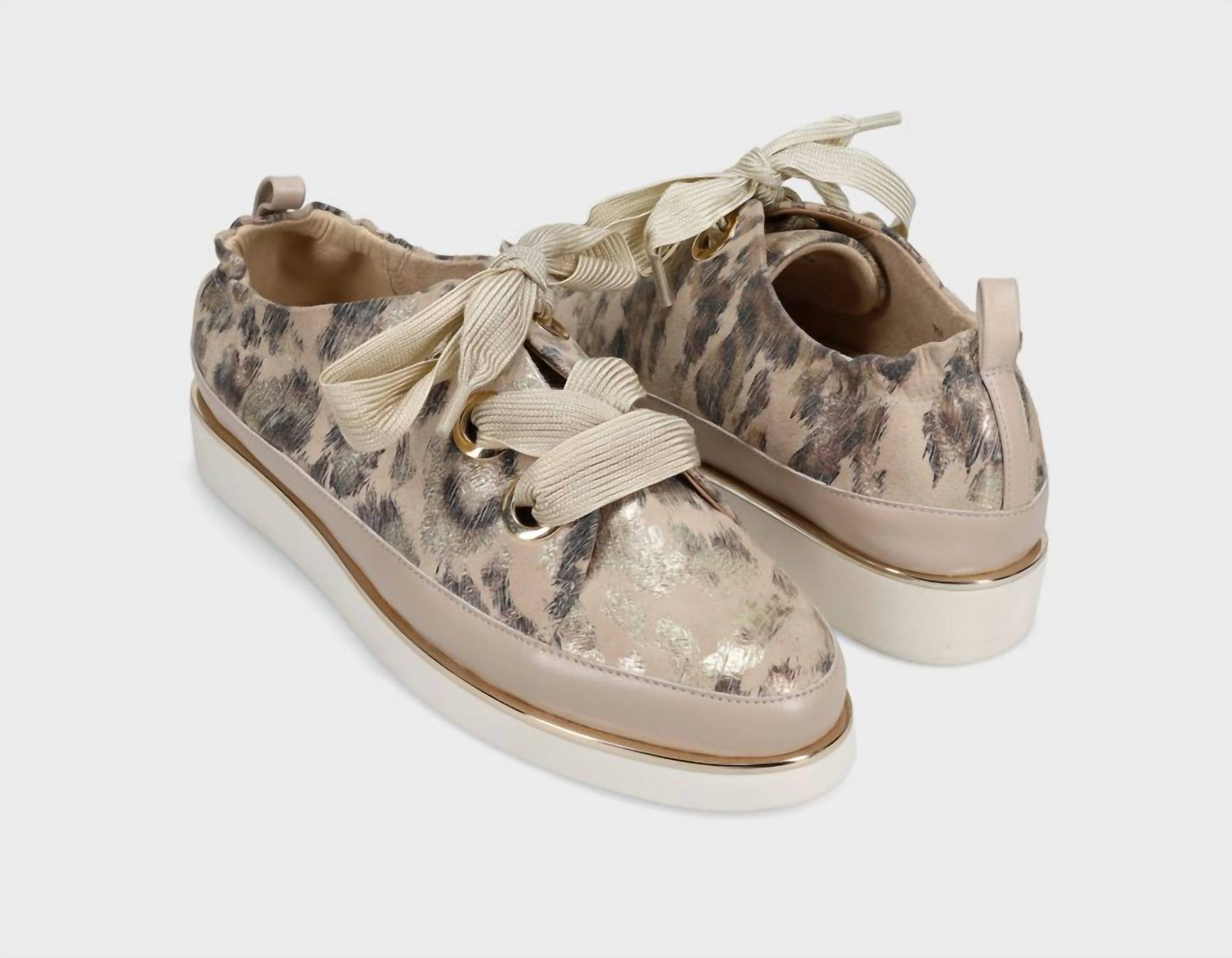 Vaneli - Women's Quenda Lace-up Shoe