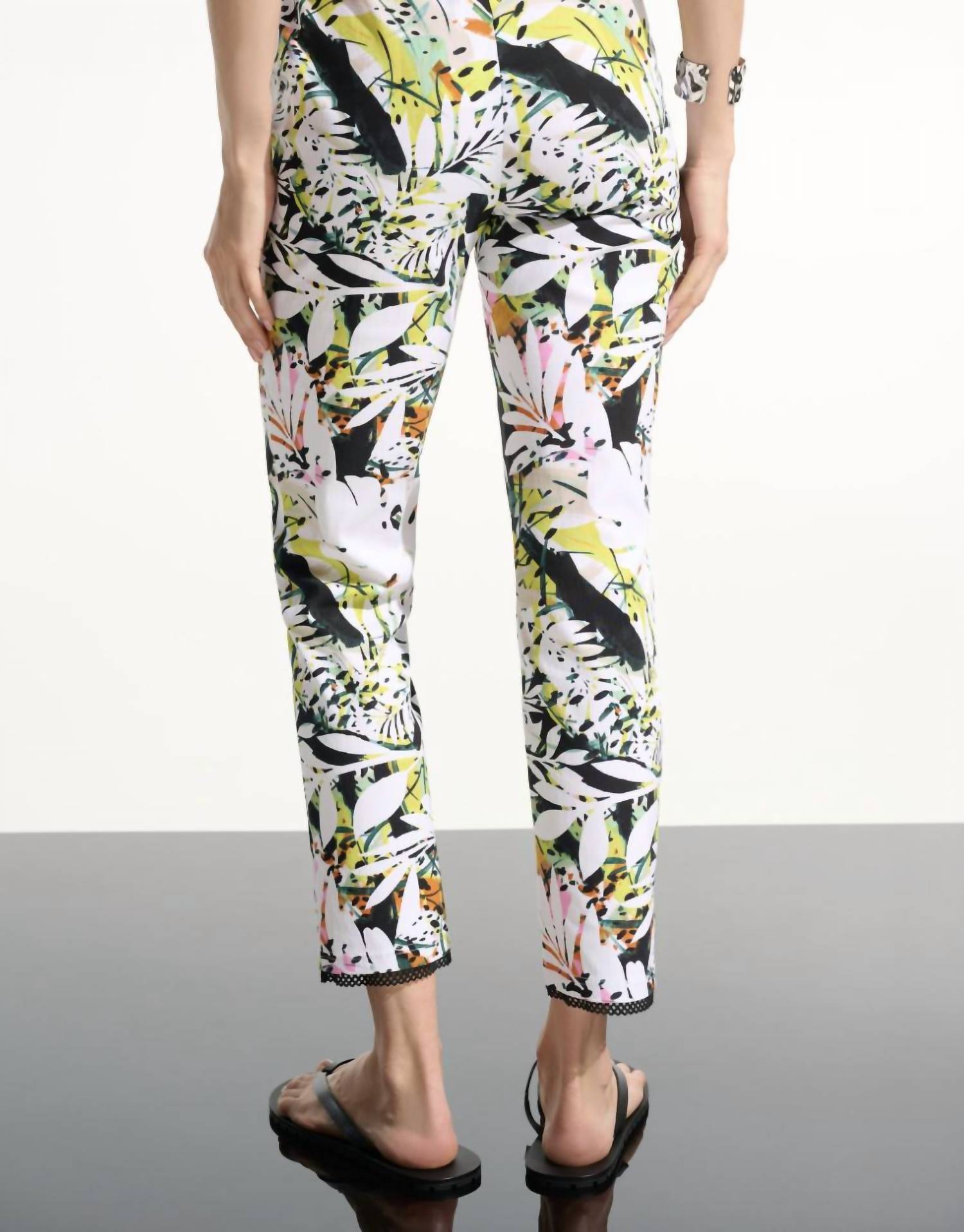 Joseph Ribkoff - Floral High-waisted Trousers