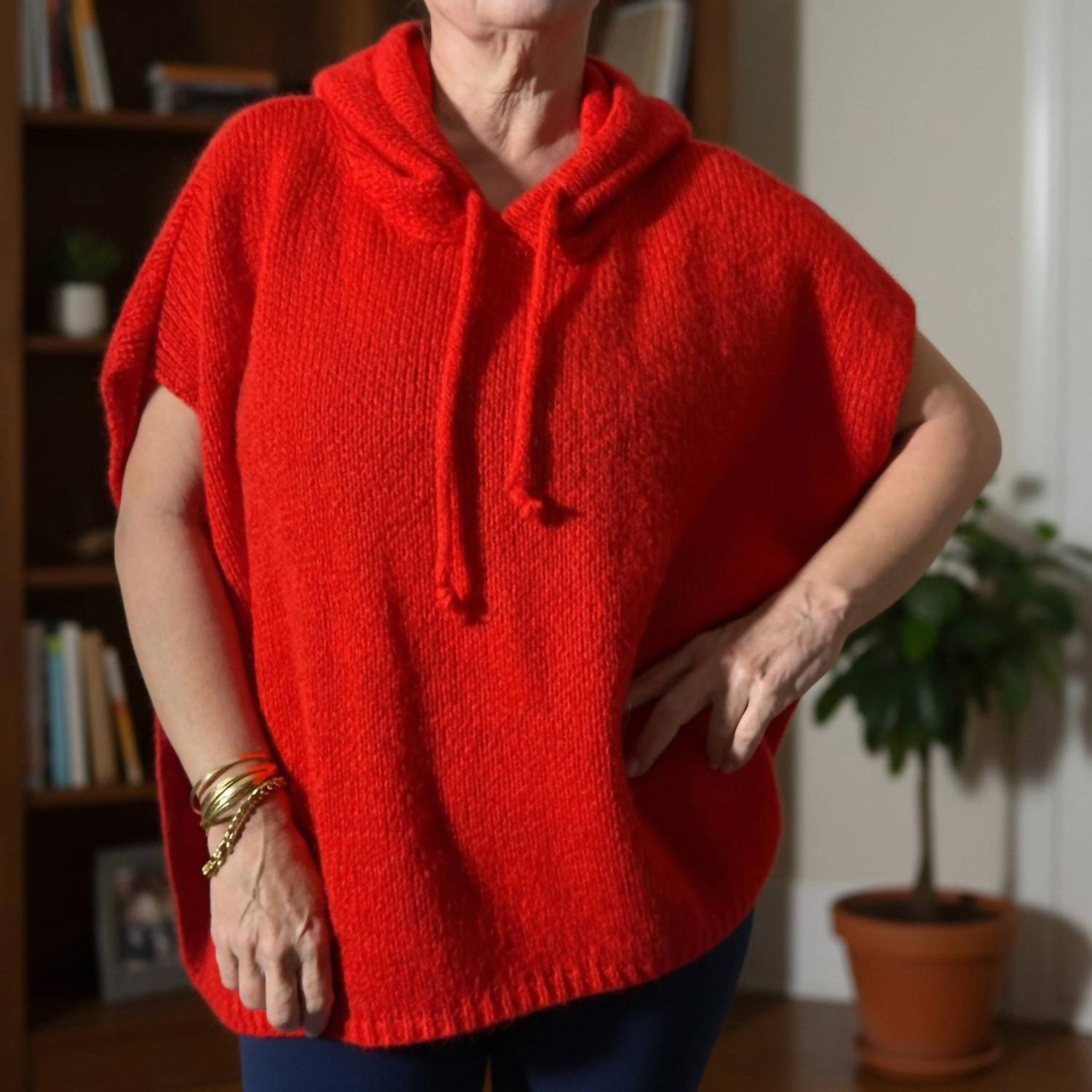 Made In Italy - An Autumn Haze Hooded Knit Top