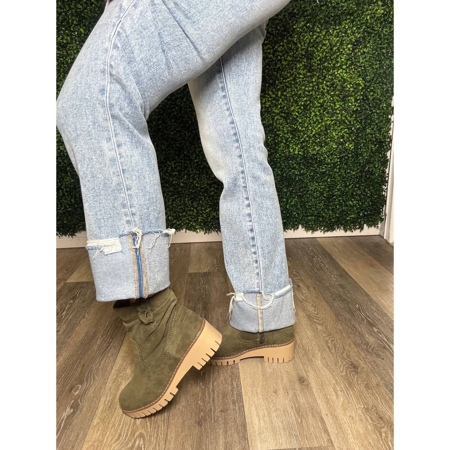 Very G - Women's Demi Boot