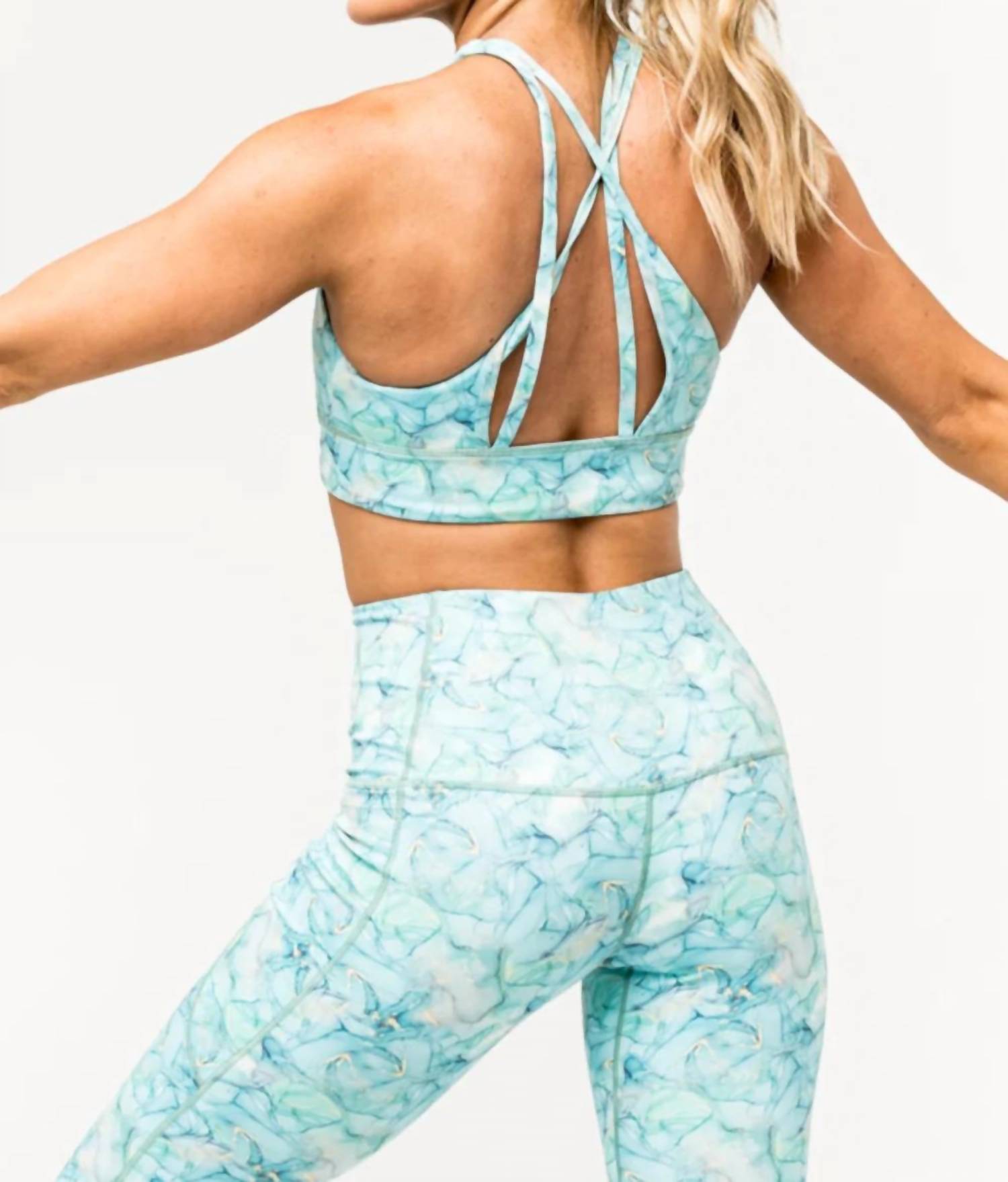 Lovlei - Crossback Sports Bra