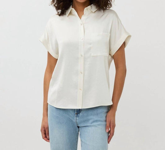 Esqualo - Women's Sleeveless Satin Look Blouse