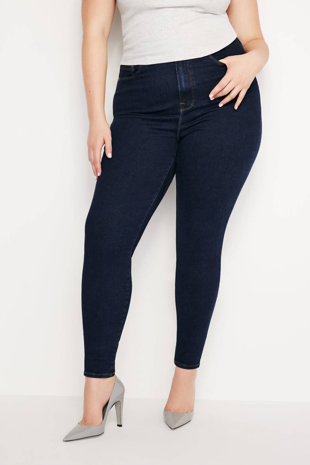 Good American - Always Fits Good Legs Jeans