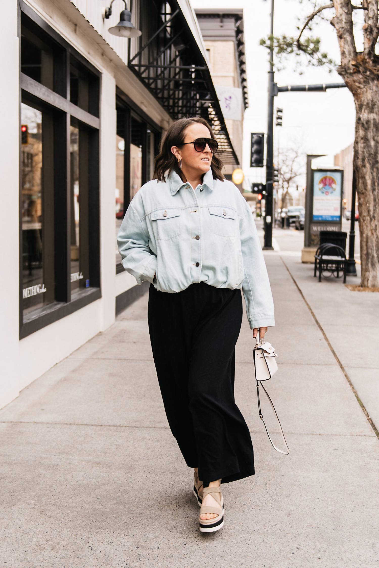 Astr - BUBBLE HEM DENIM JACKET