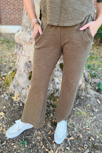 Mododoc - Straight Leg Pants