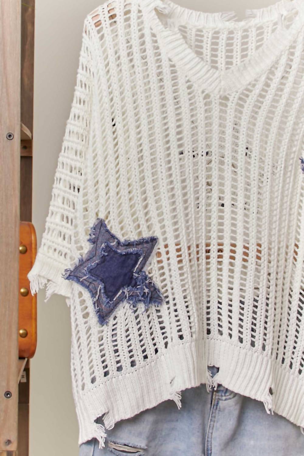 Mello - Distressed Star Knit Pullover