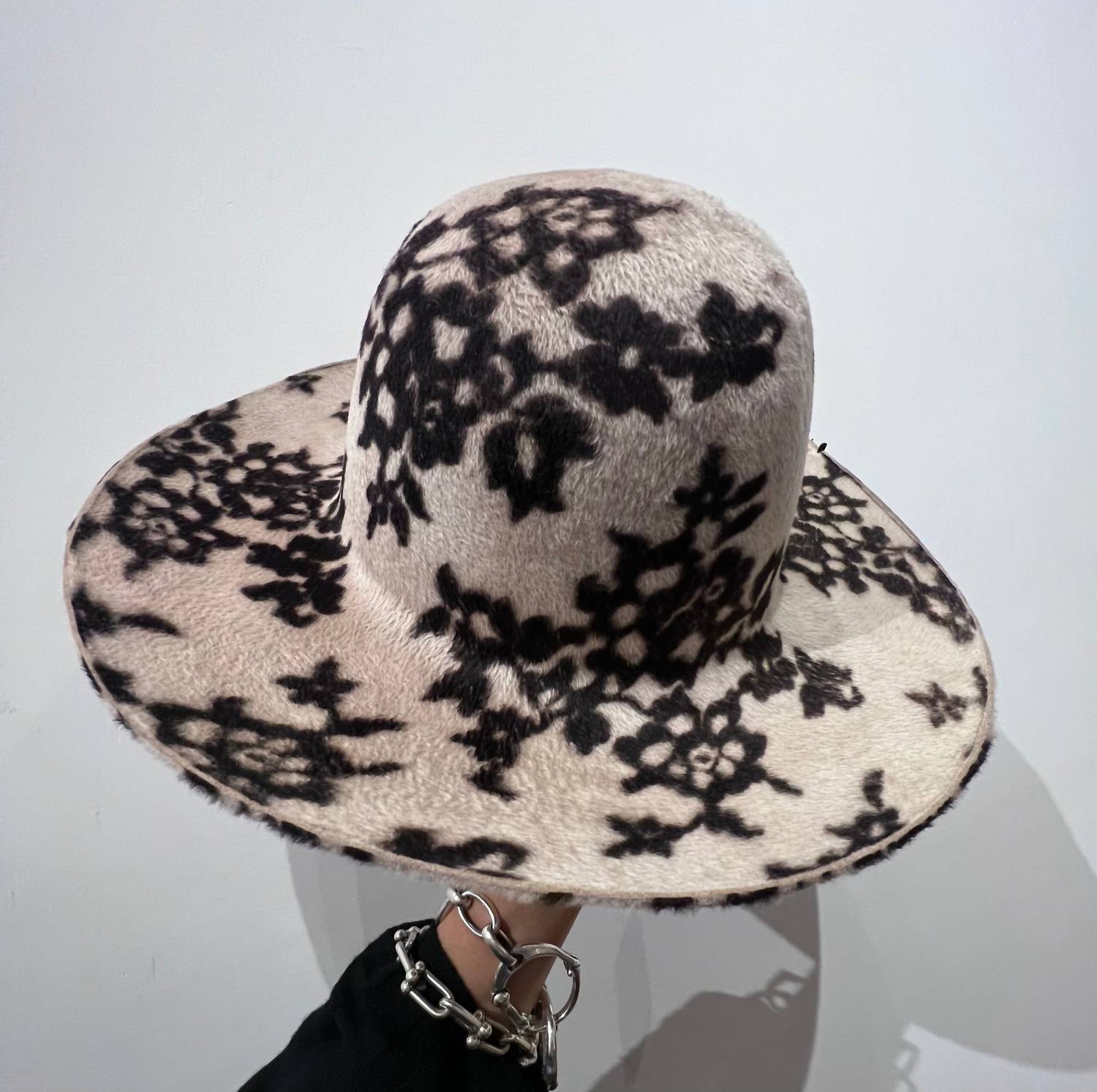 Reinhard Plank - Women's Libera Brimmed Floral Hat