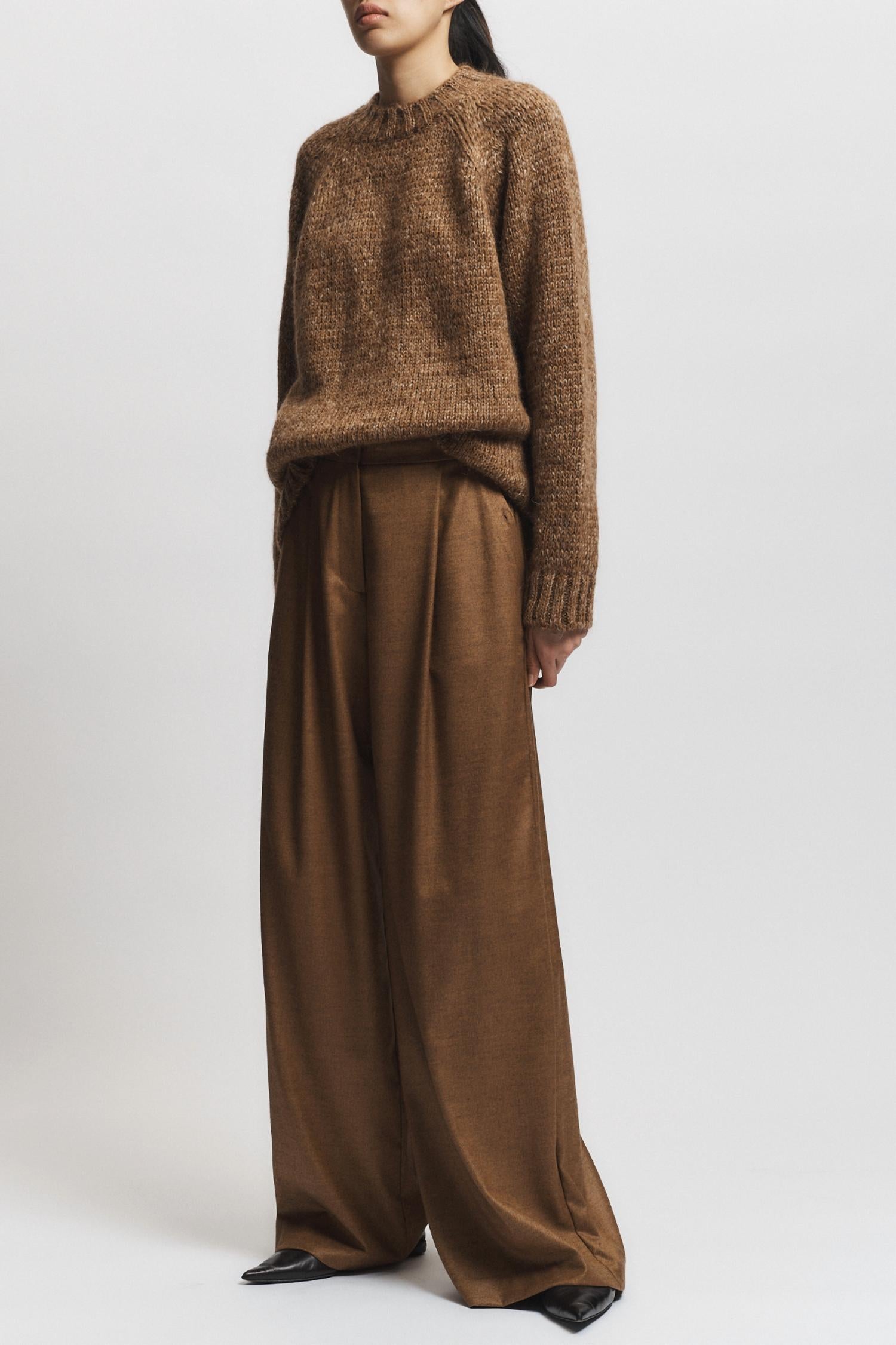Saint Art - Aurora Sweater
