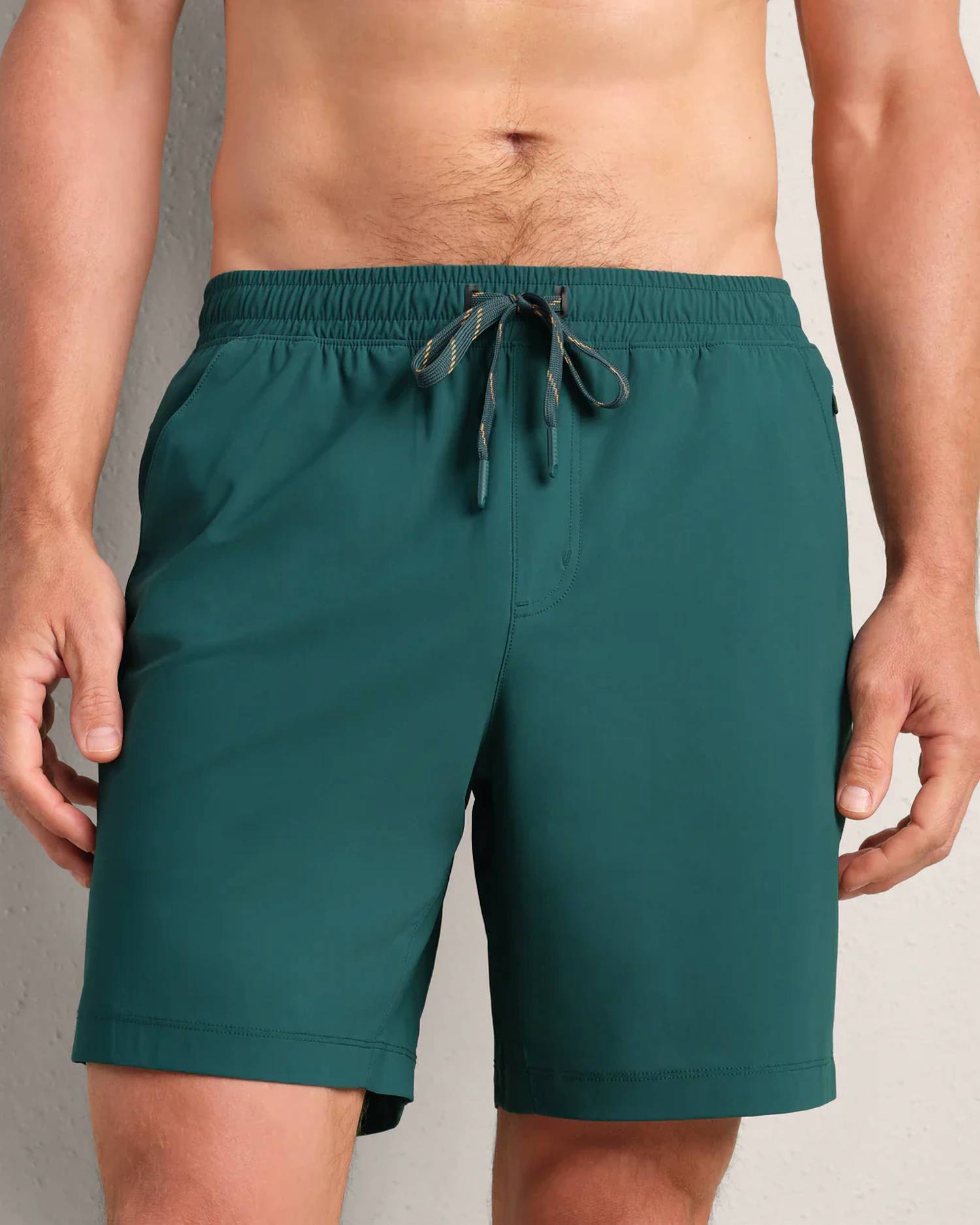 Rhone - Pursuit Short - 7"