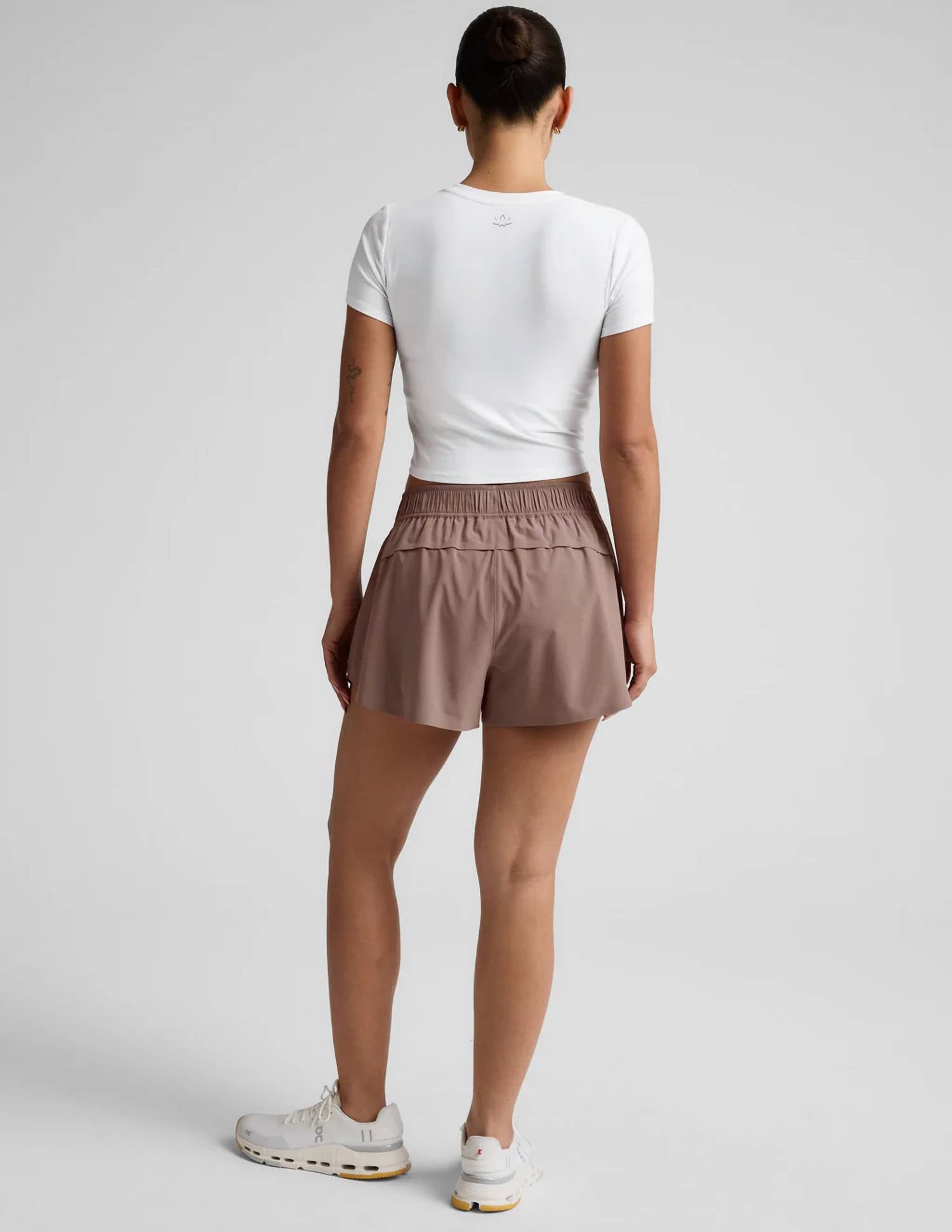 Beyond Yoga - Solemate Short