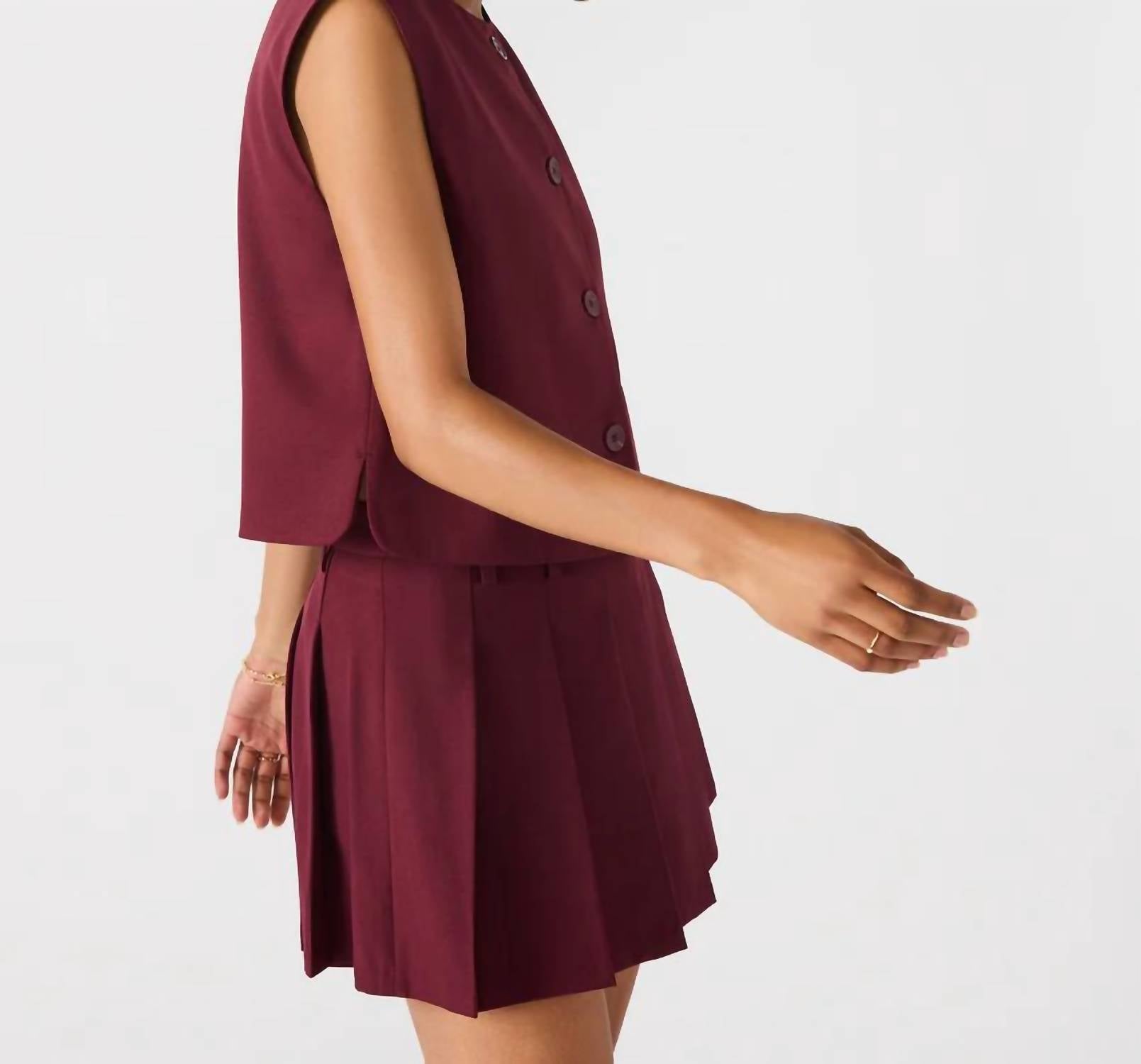 Steve Madden - Alessa Sleeveless Top