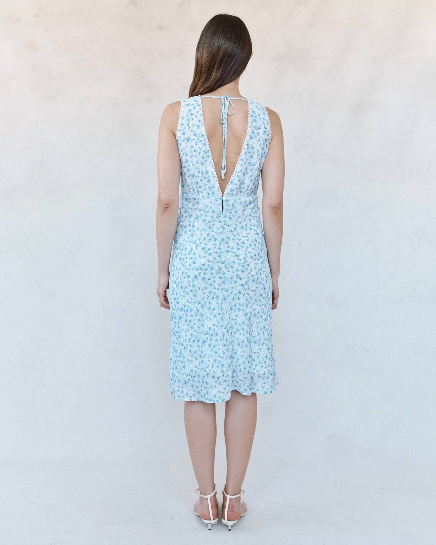 Bella Dahl - V-neck Tie Back Bias Maxi Dress