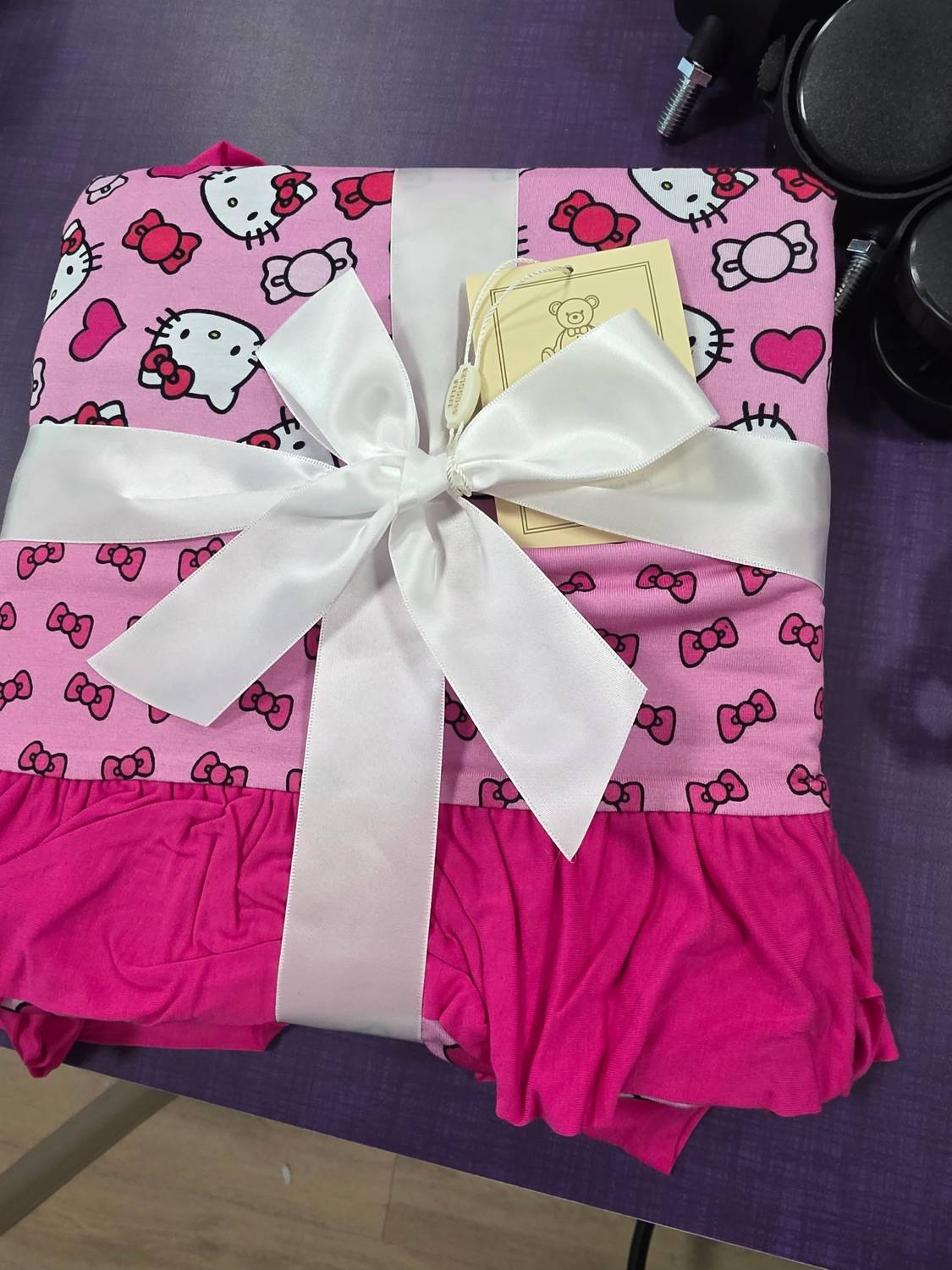 Charlies Project - Girls Hello Cutie Bamboo Ruffle Small Blanket