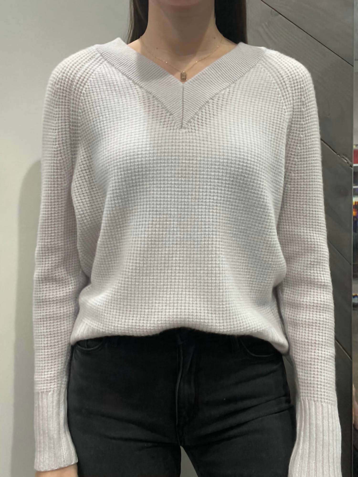 Pissenlit - Cashmere V-neck Waffle Knit Sweater