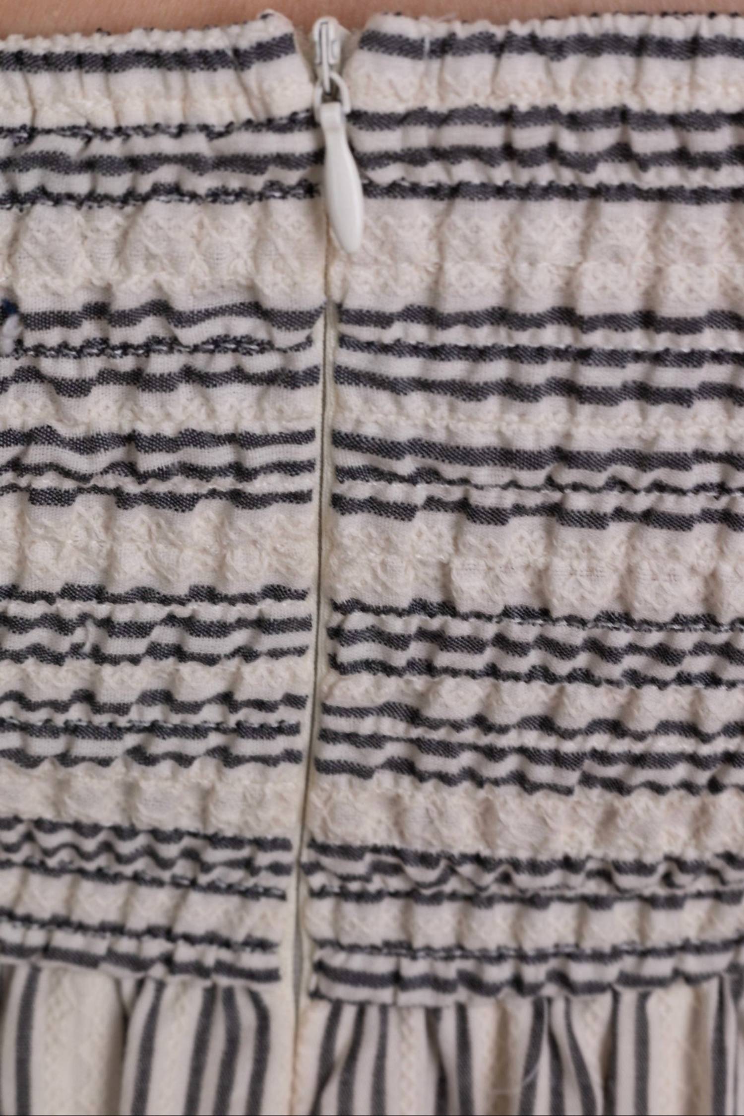 Miou Muse - Linnley Linen Striped Maxi Dress