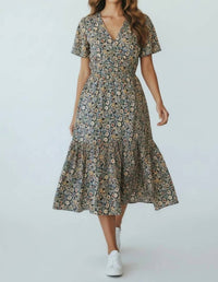 Dex - Short-sleeve V-neck Midi Dress