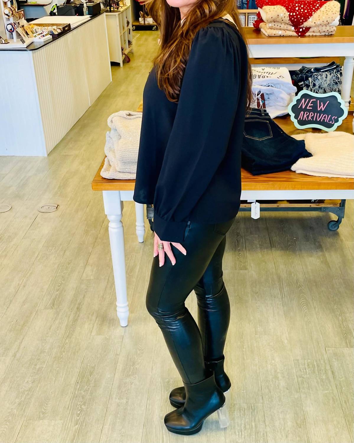 Q2 - Leather Look Leggings