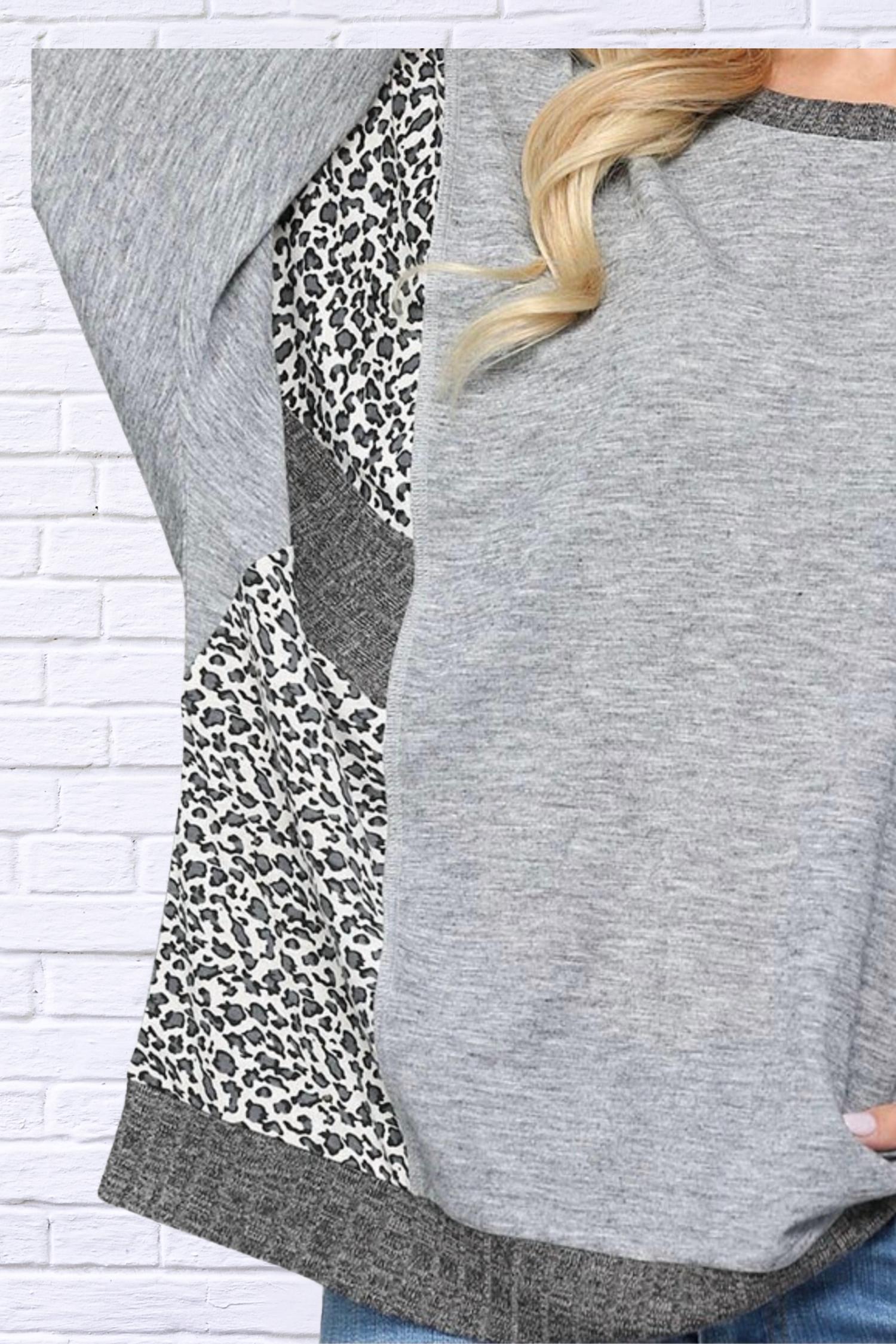 GiGiO Catlynn T-shirt in grey - women's long sleeve top - alternate view