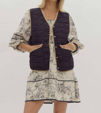Entro - Scalloped Trim Vest