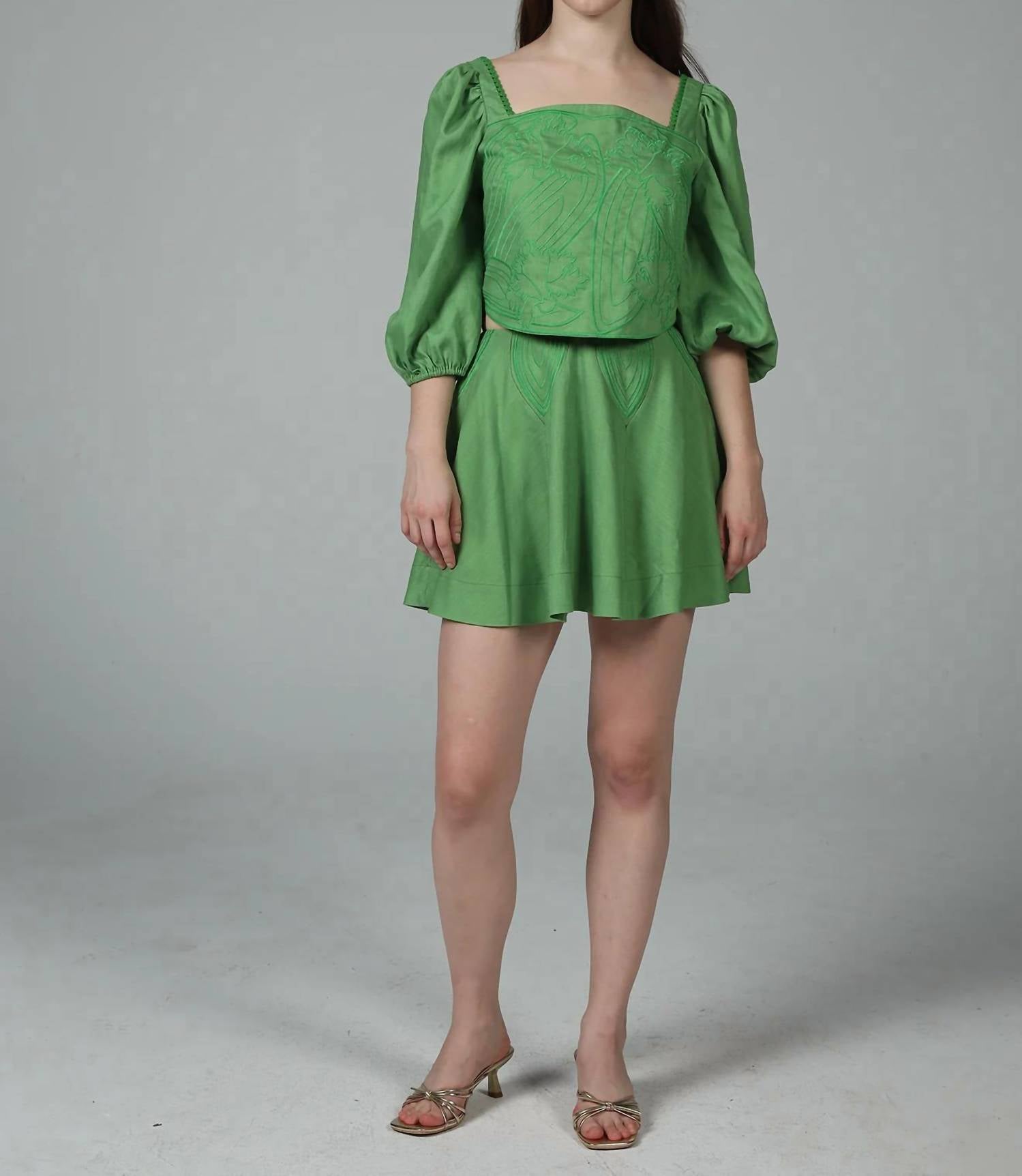 Aylaya - Iris Embroidery Skirt Set